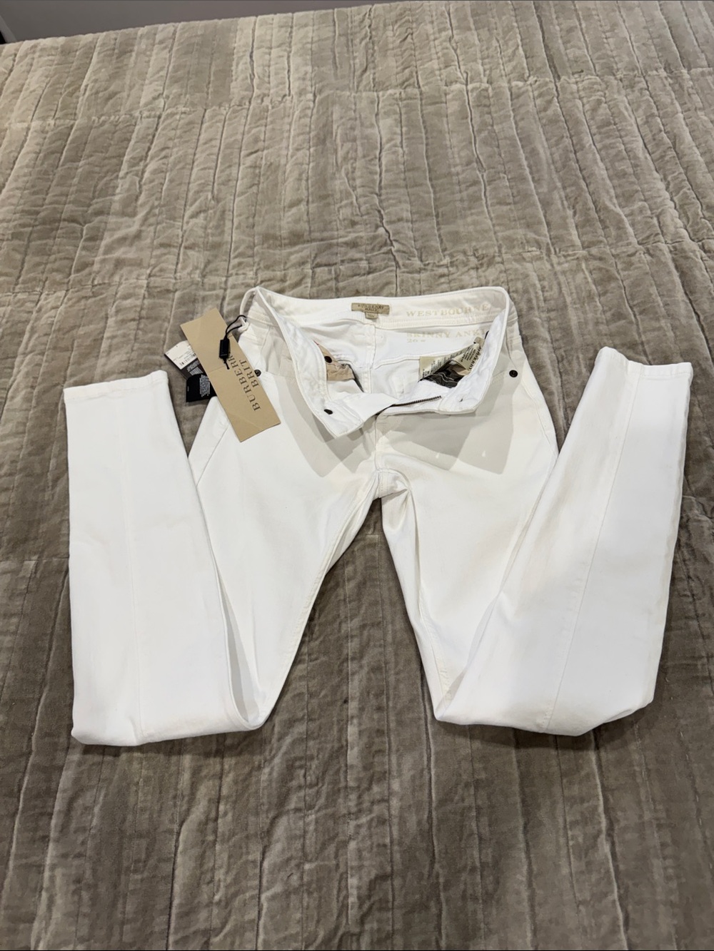 Burberry Off-White Women's Skinny Jeans size 26 - Picture 7 of 9